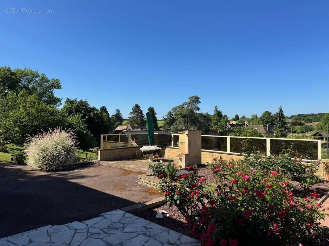 Maison à PACY-SUR-EURE