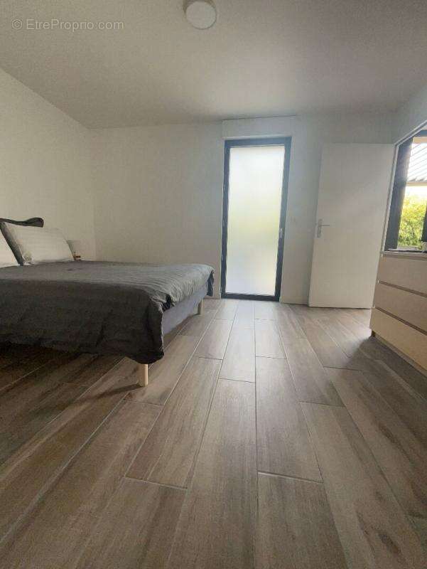 Maison Tours 10 pièce(s) 370 m2 - photo 12