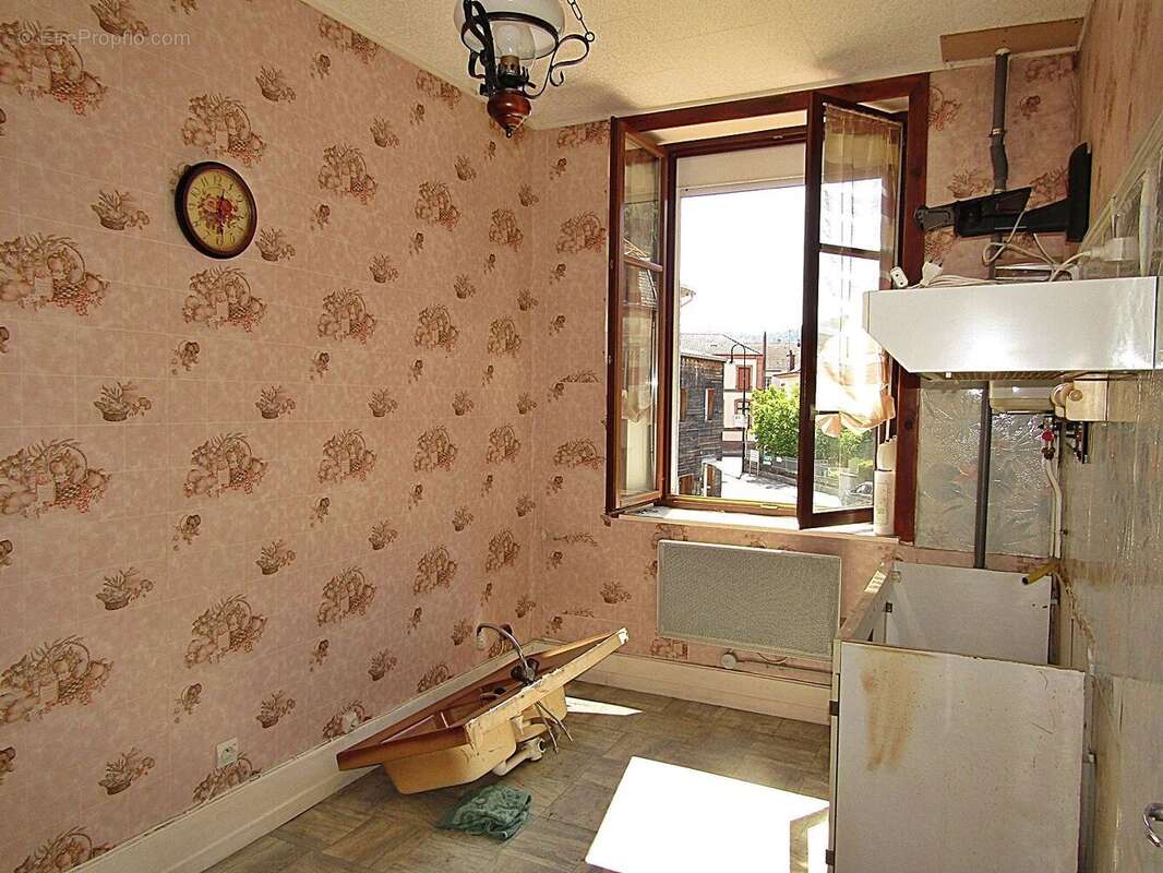 Appartement à CELLES-SUR-PLAINE