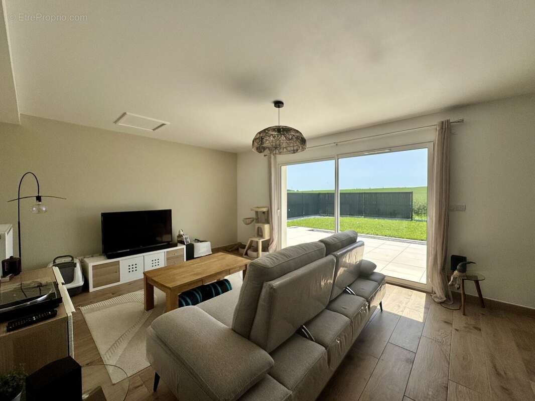 Maison 80 m² à Beaugency  - photo 4