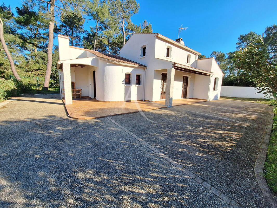 Maison à L'AIGUILLON-SUR-MER