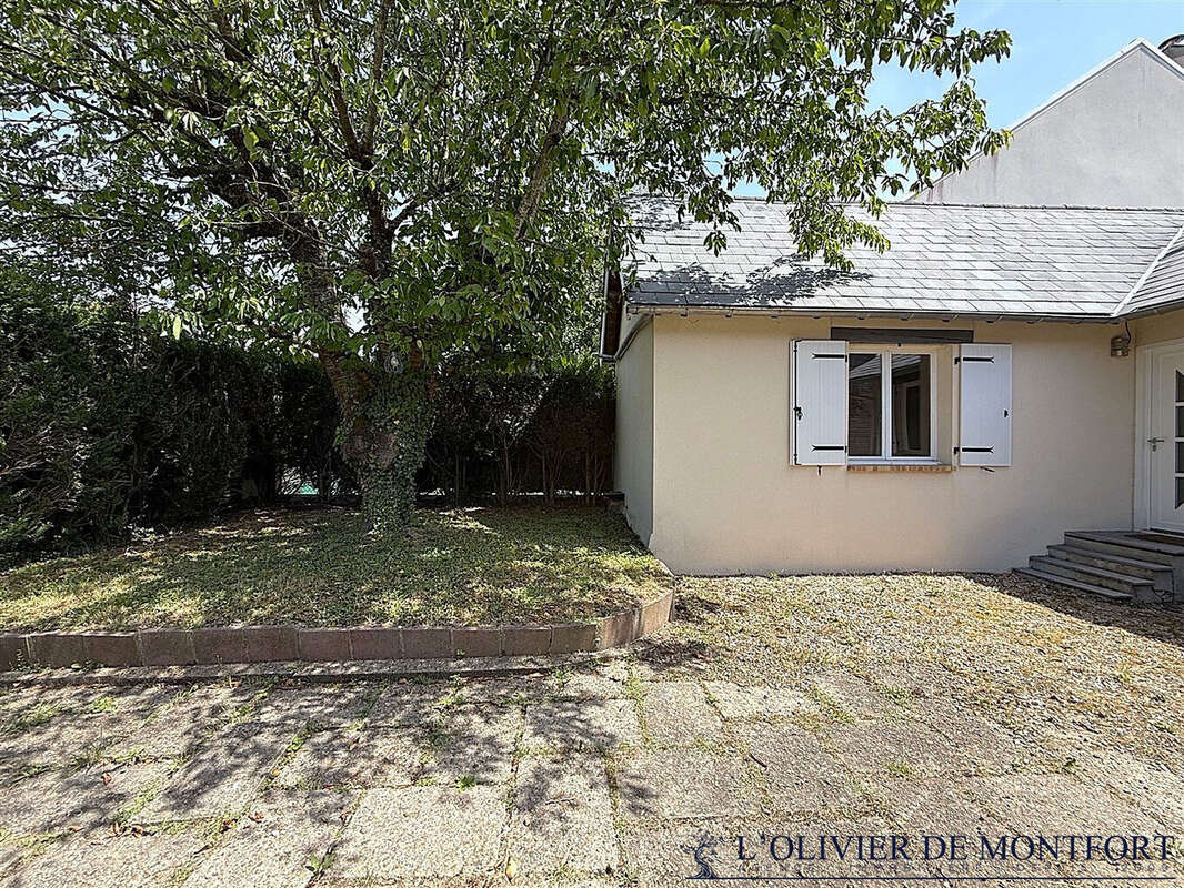 Maison à VILLIERS-SAINT-FREDERIC