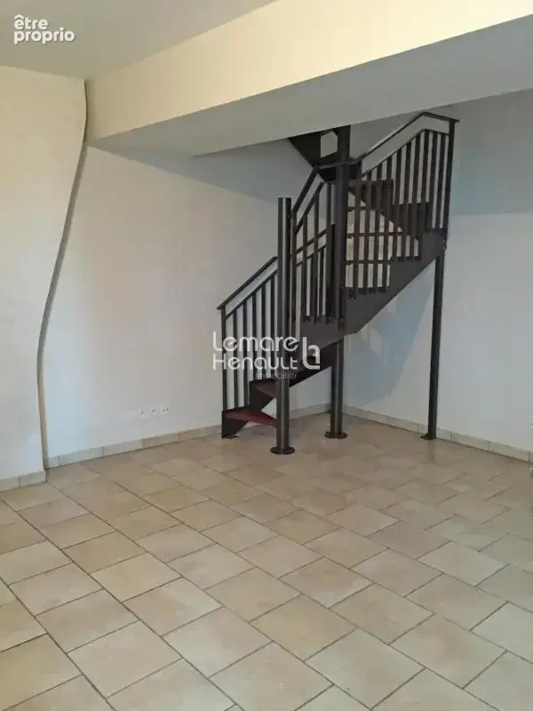 F2 en duplex de 40 m² avec parking - photo 5