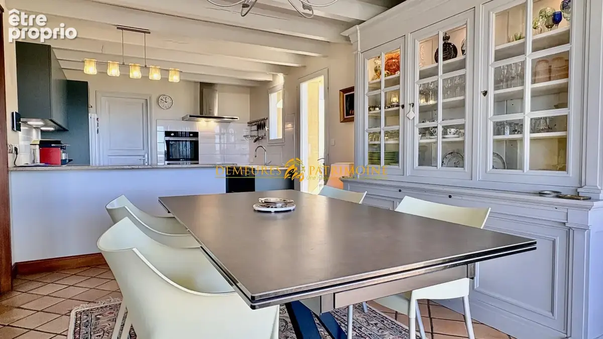 Maison 5 pièces 160 m² à vendre à Ruelle-Sur-Touvre (16600) - photo 4