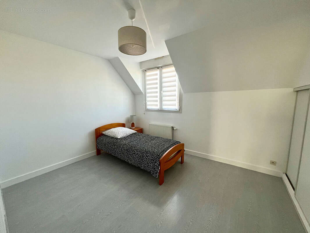 Appartement à LE PERRAY-EN-YVELINES