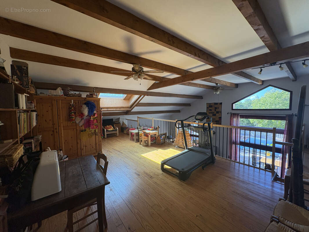 Maison à MARNHAGUES-ET-LATOUR