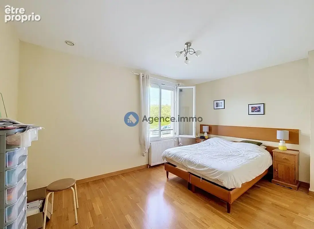 Maison 103 m² à Vouvray-Sur-Loir  - photo 4