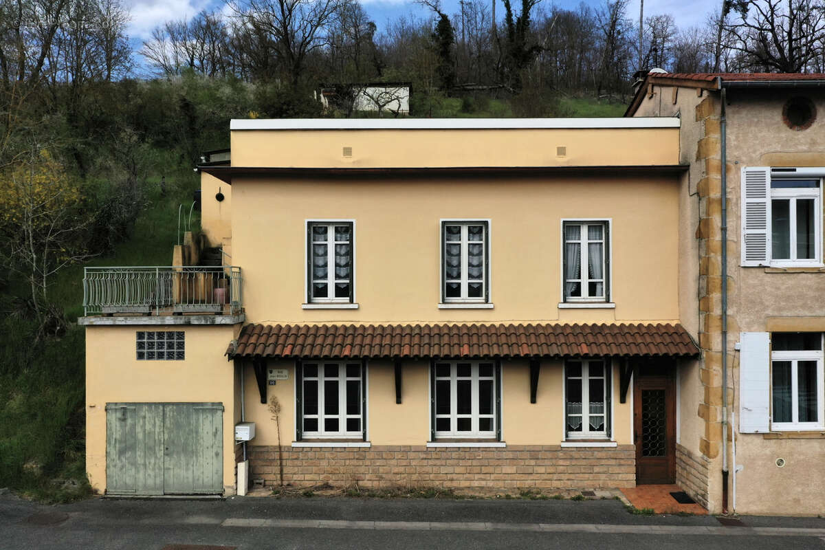 Maison à PONTCHARRA-SUR-TURDINE