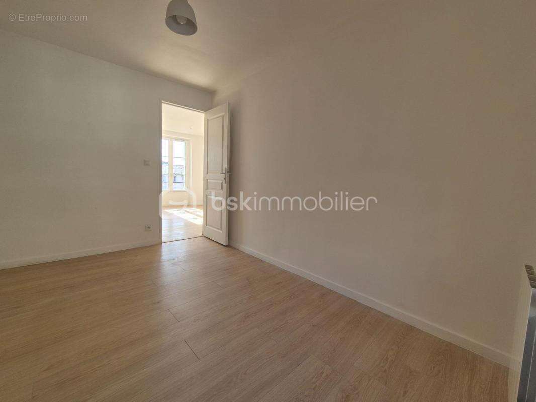 Appartement à SAINT-DENIS