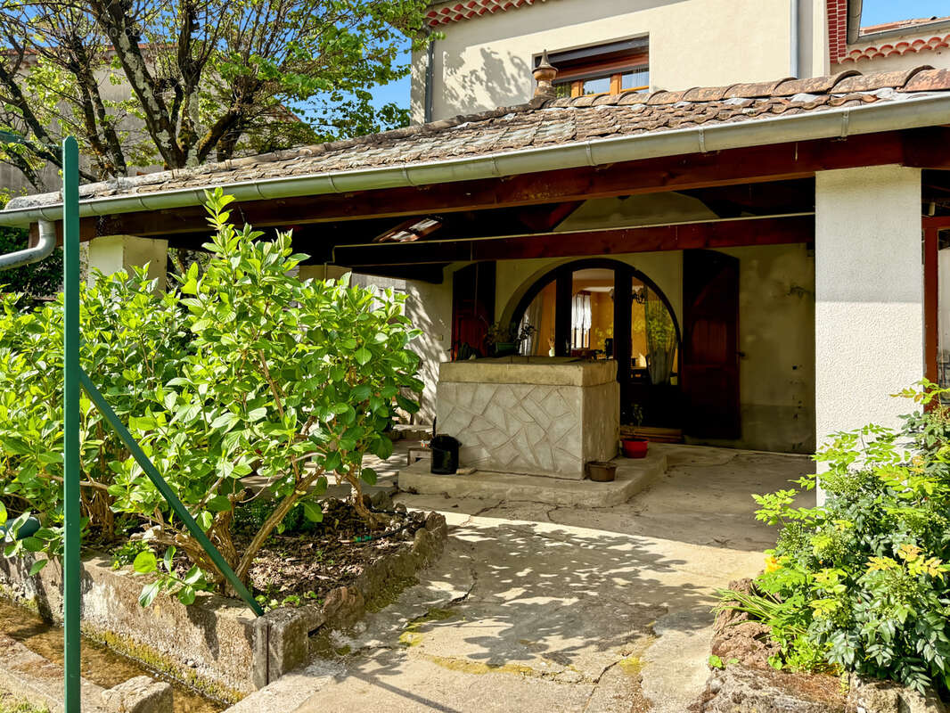 Maison à LABEGUDE