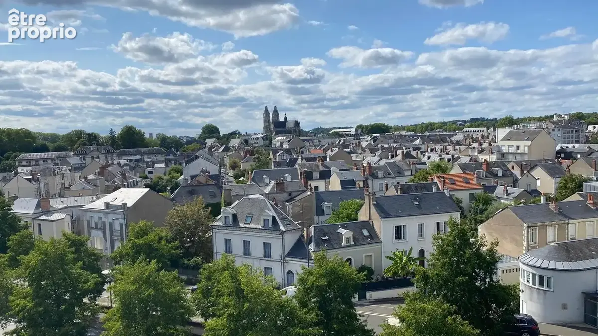 Tours Centre   Appartement T4 avec balcon et vue privilégiée - photo 9