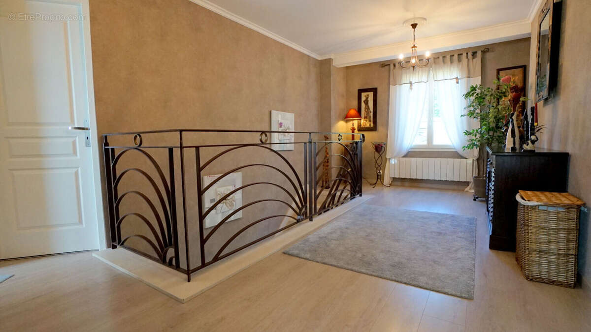 Maison à JAMBVILLE