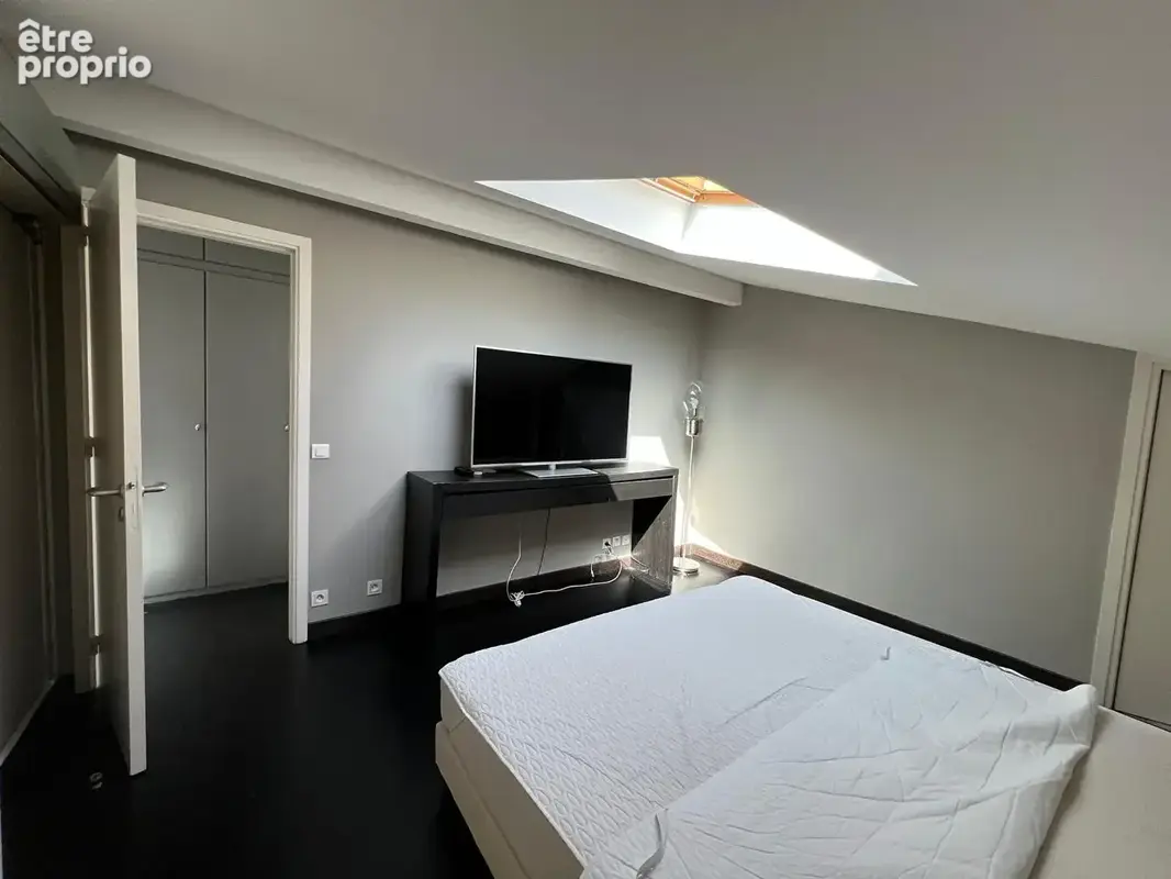 Toulouse Carmes - Appartement T4 - esprit maison sur le toit avec terrasse - photo 16