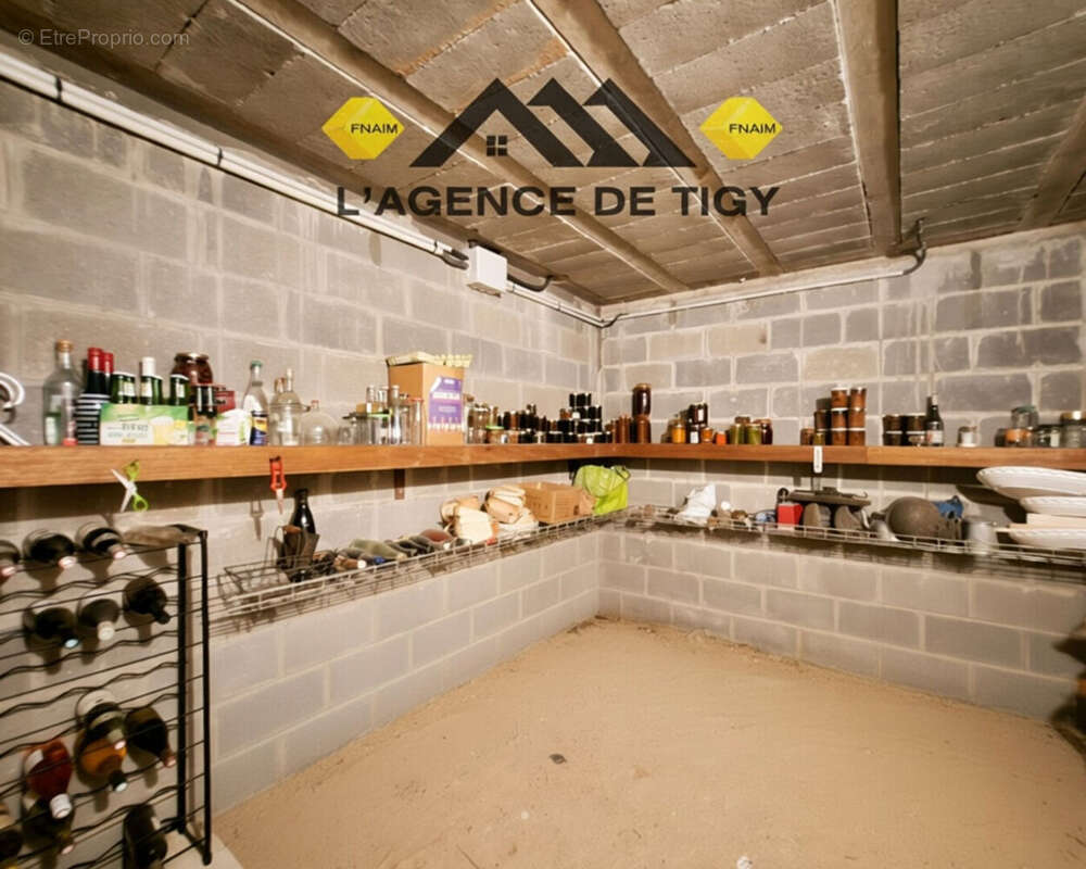 Maison à VIENNE-EN-VAL