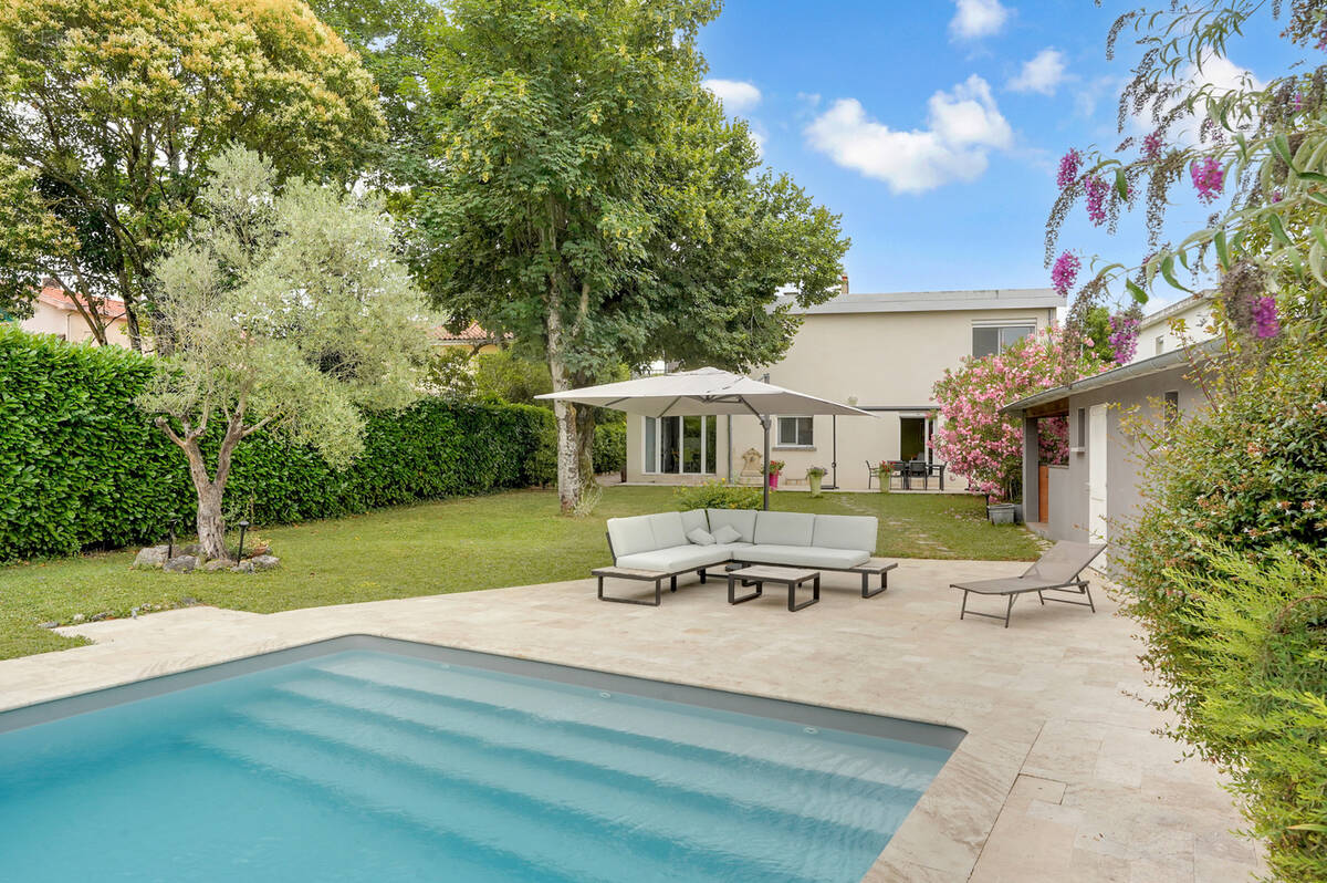 Maison à SAINT-JEAN