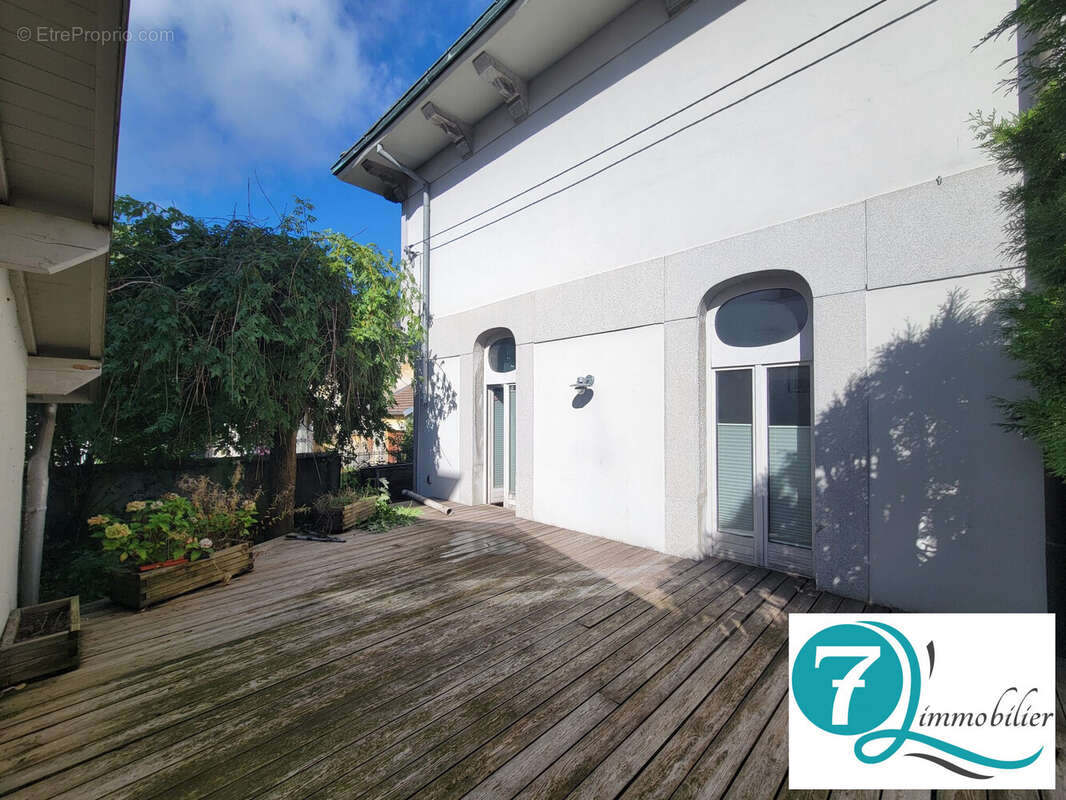 Maison à PONTARLIER