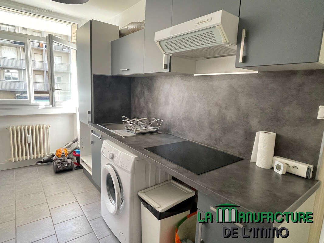 Appartement à SAINT-ETIENNE