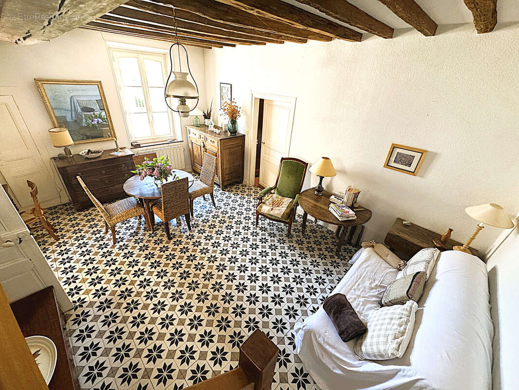 Maison à THEUVILLE