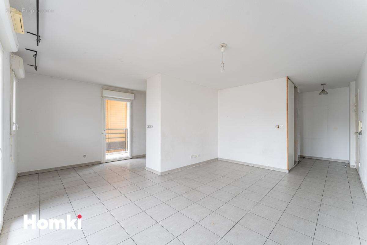 Appartement à MARSEILLE-10E
