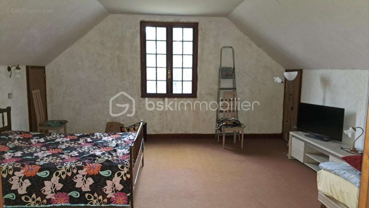 Maison à SAINT-ASTIER