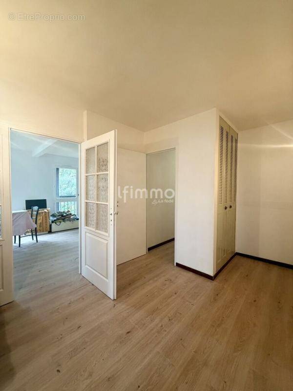 Appartement à MARSEILLE-10E