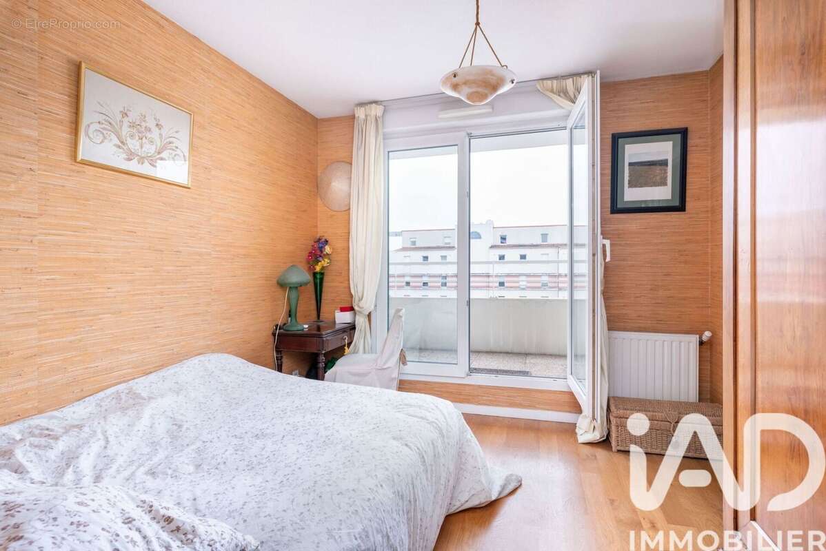 Photo 9 - Appartement à VILLEURBANNE