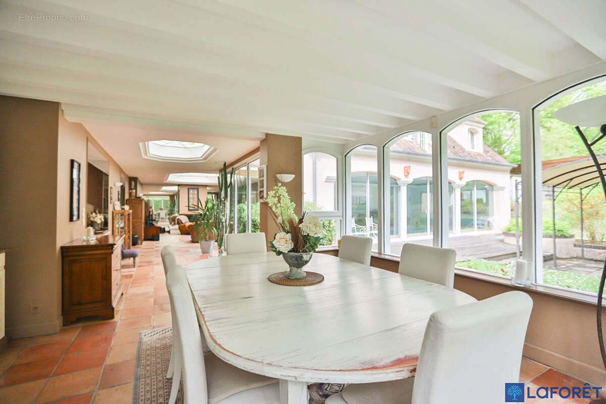 Maison à JOUARS-PONTCHARTRAIN