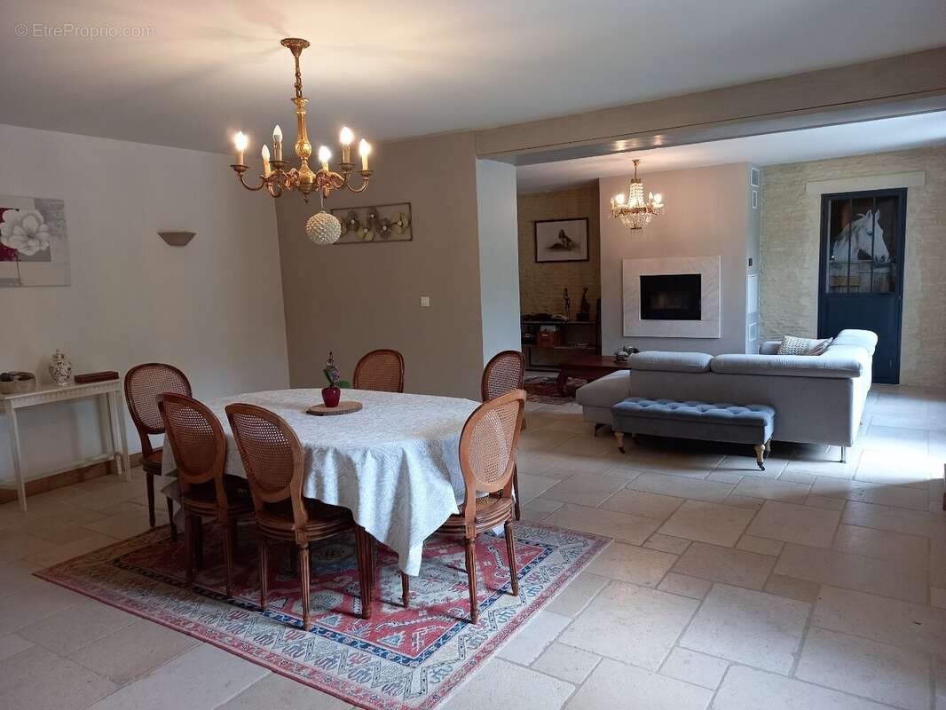 Maison à ROTS