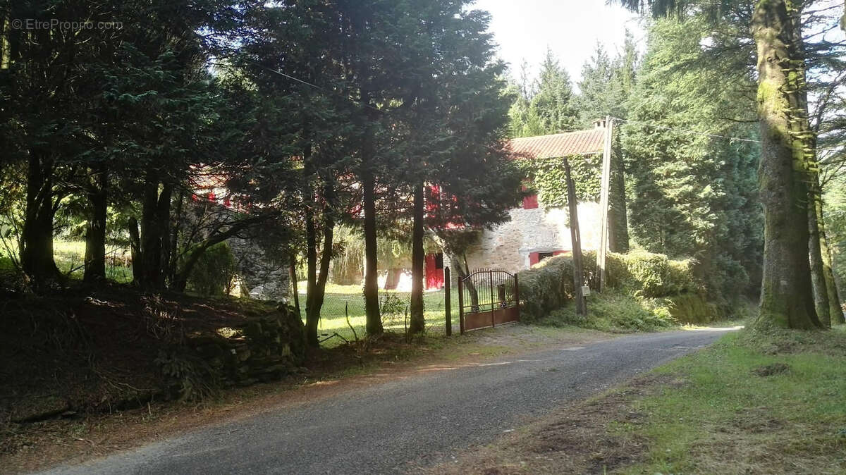 Maison à CASSAGNOLES