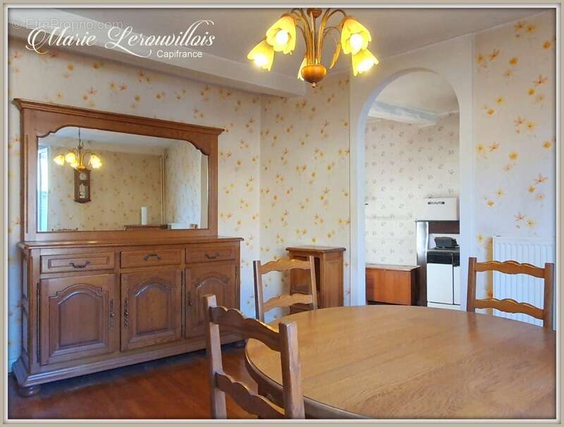 Maison à CHAOURCE