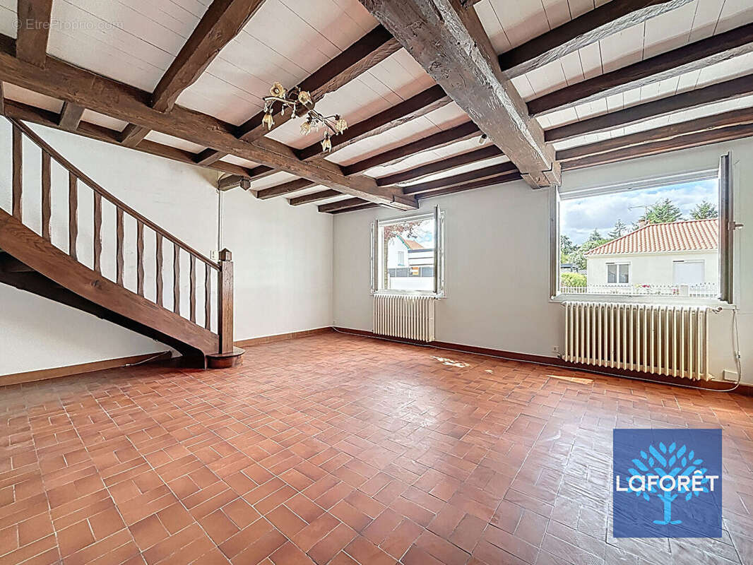 Maison à LA CHAPELLE-ACHARD