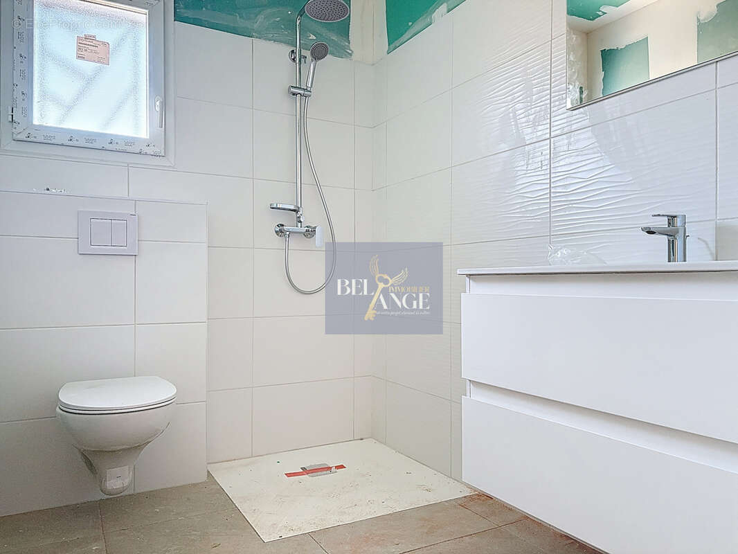 Maison à VALLON-PONT-D'ARC