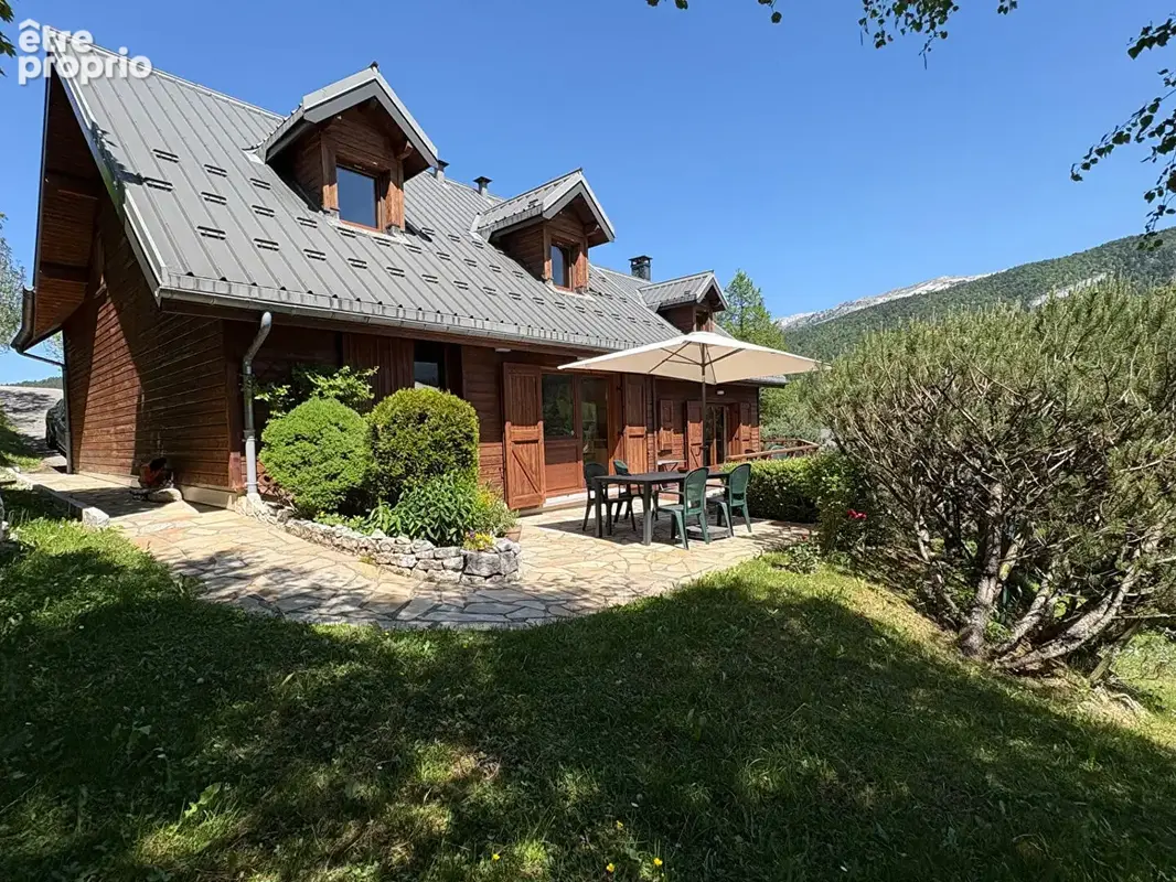 Chalet 237m2 - photo 2