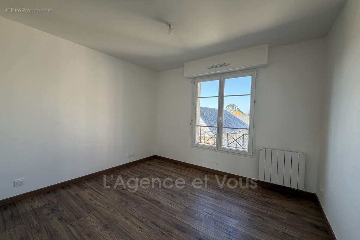 Appartement à SAINT-JOUAN-DES-GUERETS