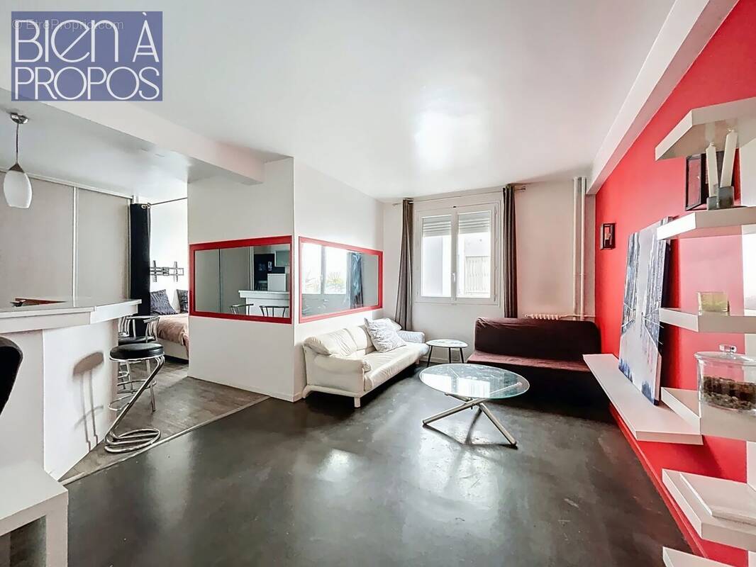 Appartement à PARIS-11E