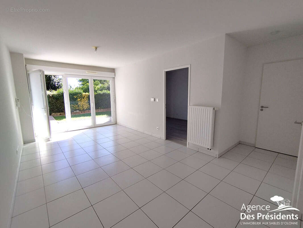 Appartement bourg chateau - photo 5