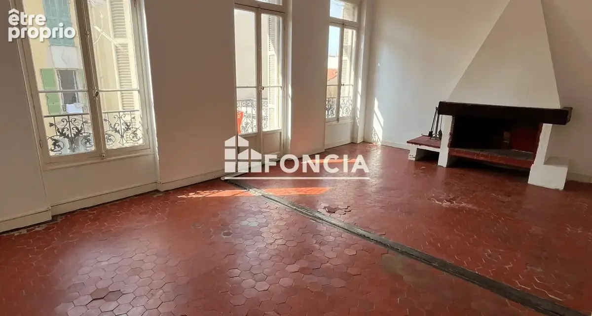 Nice – quartier vernier – 5 pièces de 118,66 m² – 3 ou 4 chambres - charme de l’ancien – plein sud – 2 balcons - photo 2