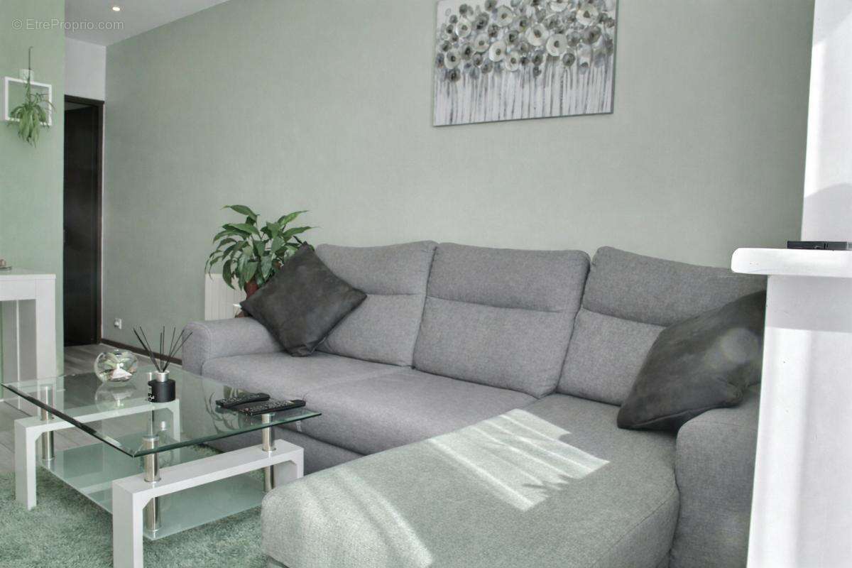 Appartement à ALBENS