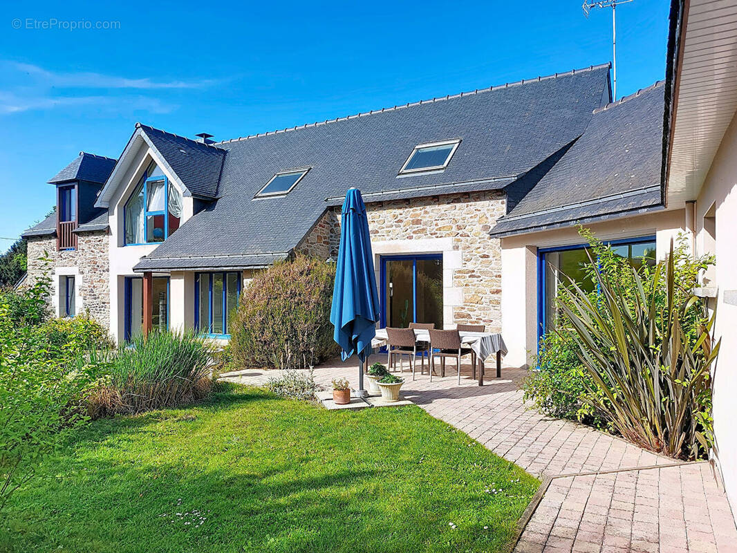 Maison à LAMBALLE