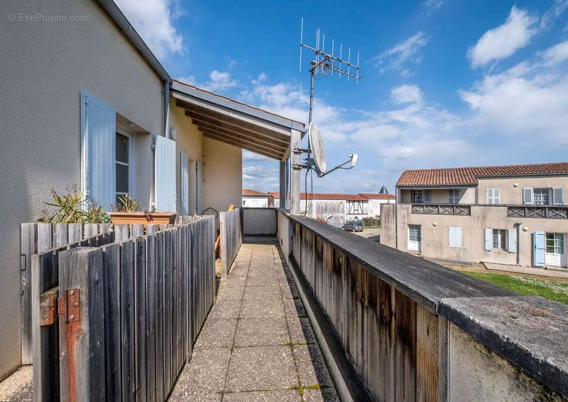 Appartement à COURCON