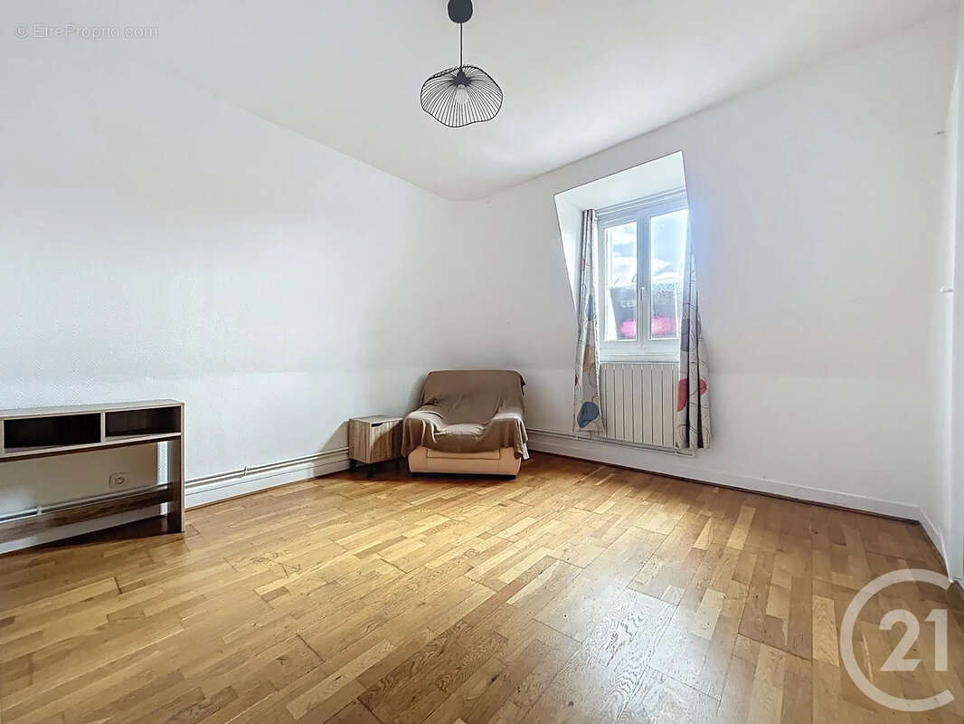 Appartement à MELUN