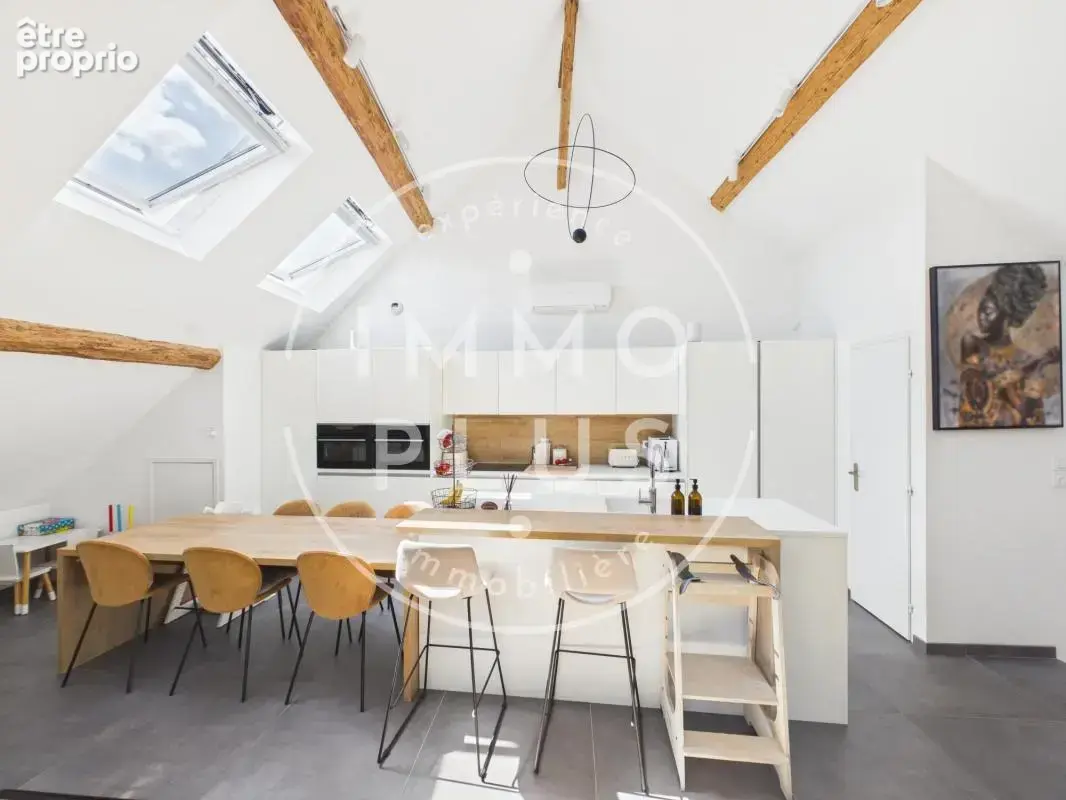Vente - Maison - 7 pièces + cuisine - 210 m² - 799 000 € - - photo 7