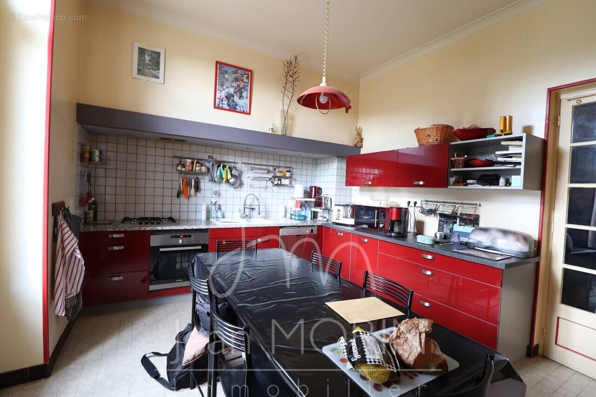 Maison à TOURNON-SUR-RHONE