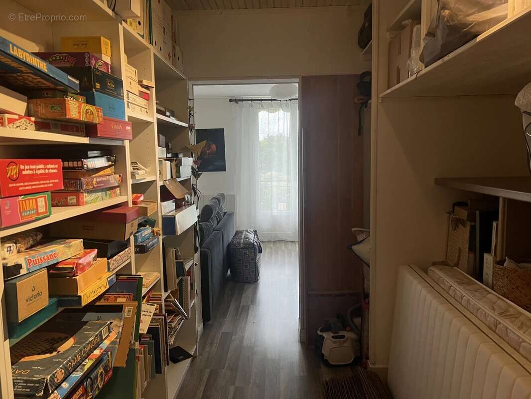 Maison à CHEVRIERES