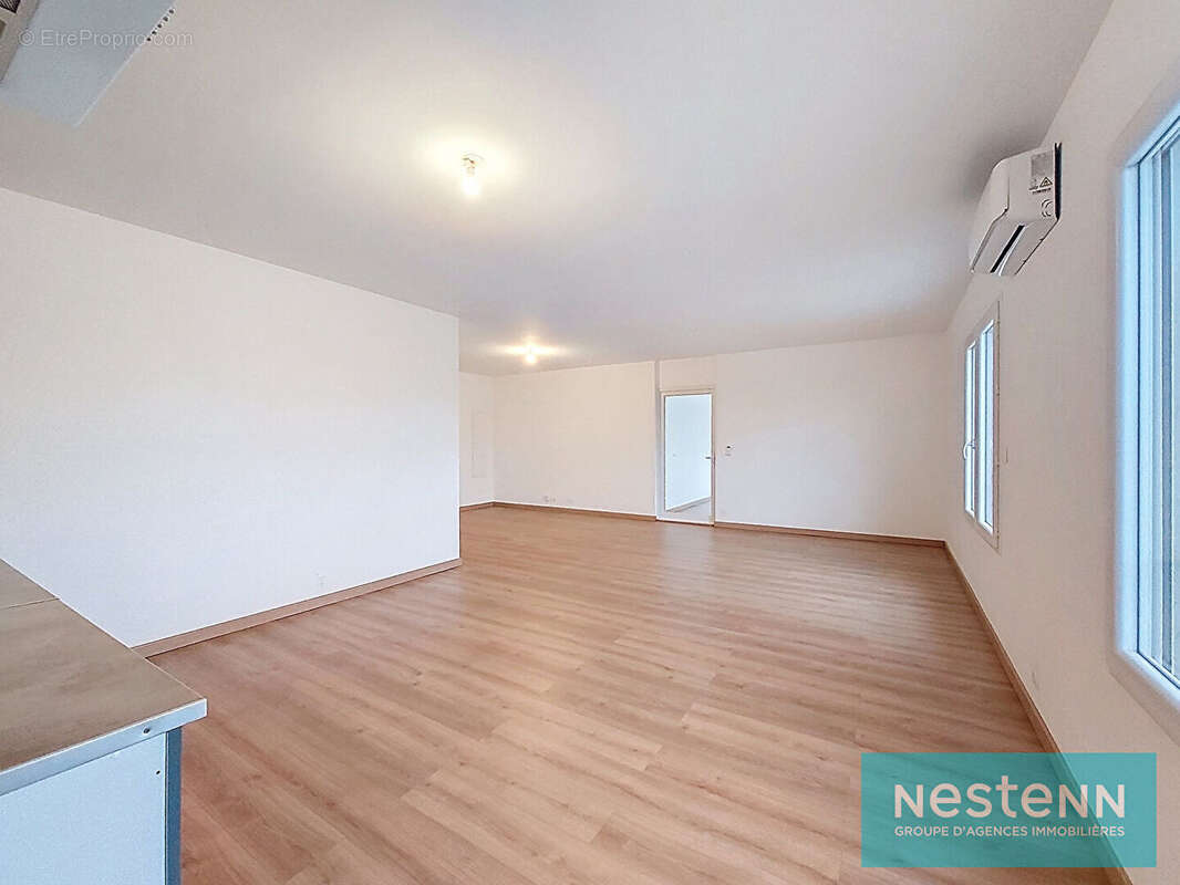 Appartement à PORT-DE-BOUC