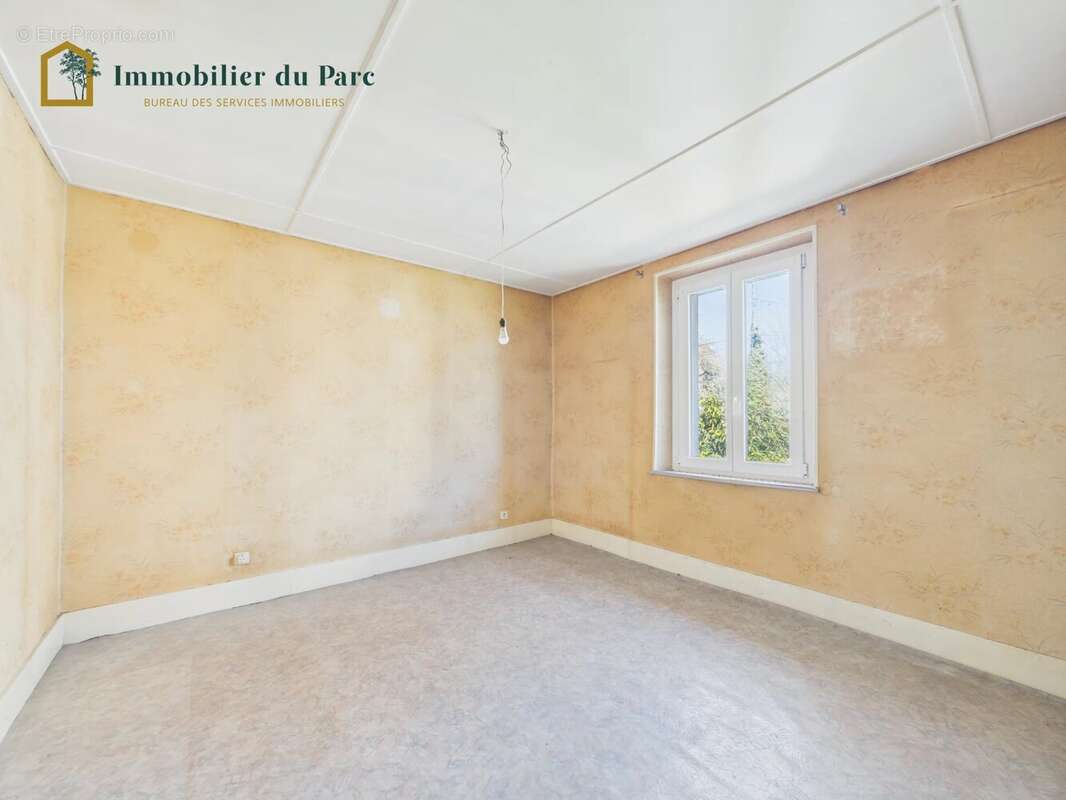 Maison à AUDINCOURT