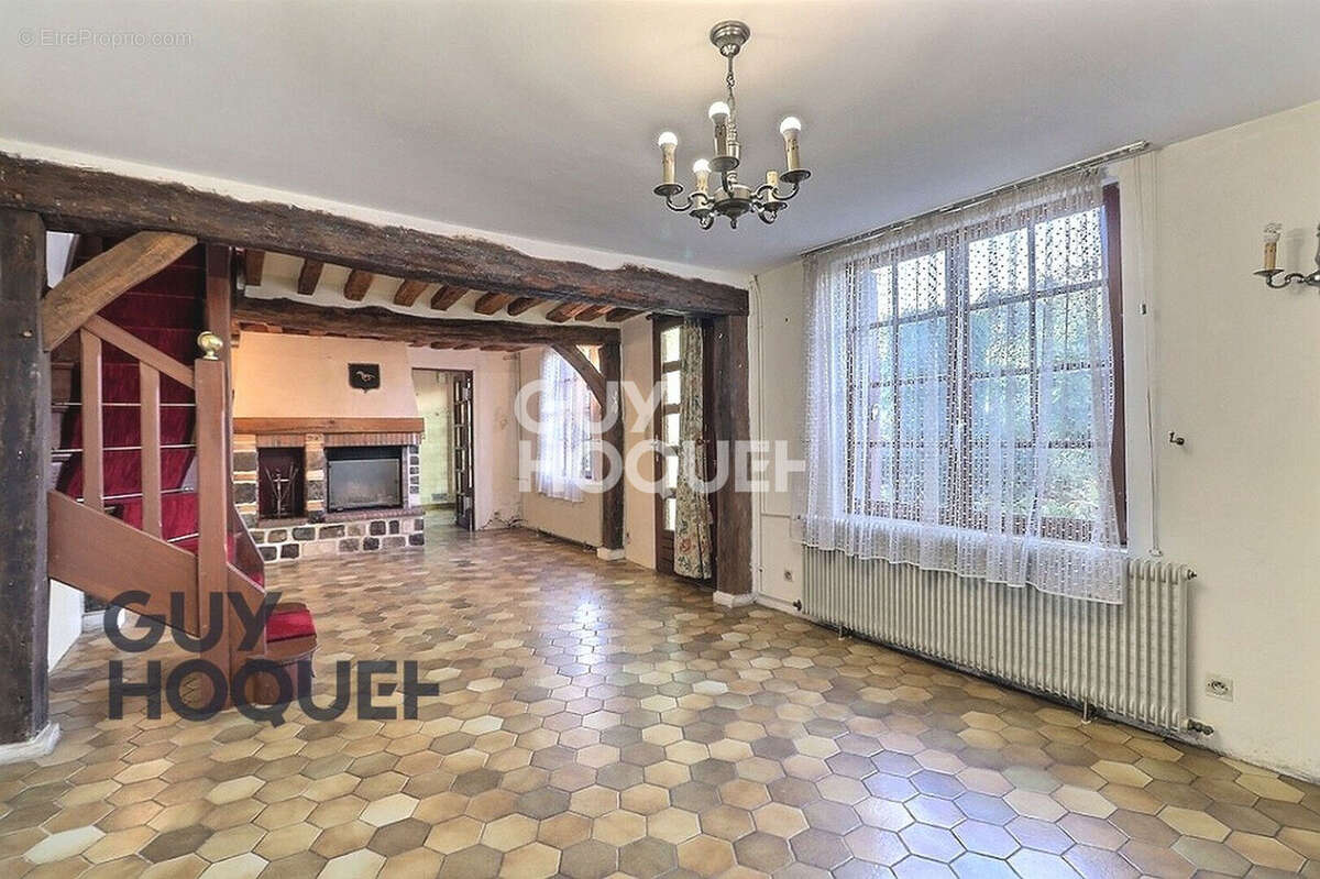 Maison à BEAUMONT-LE-ROGER