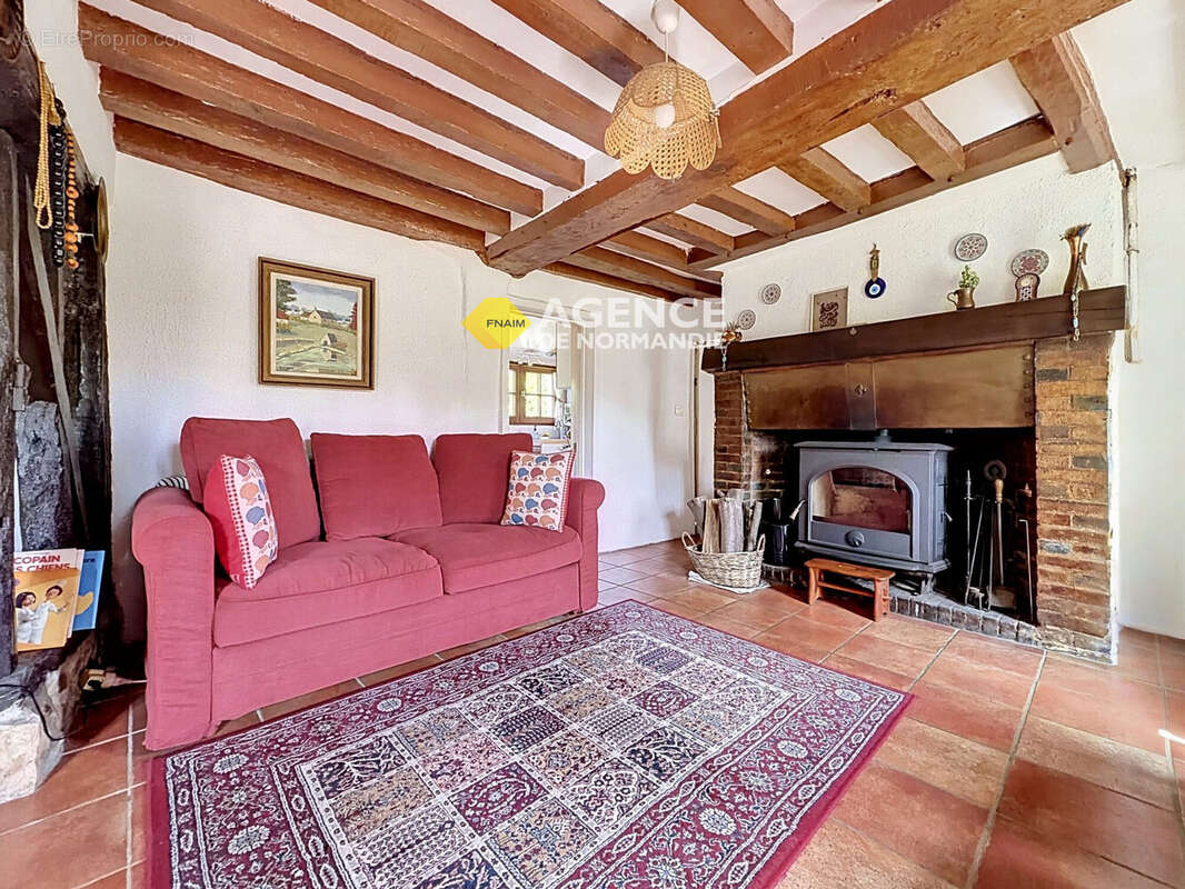 Maison à MONTREUIL-L'ARGILLE