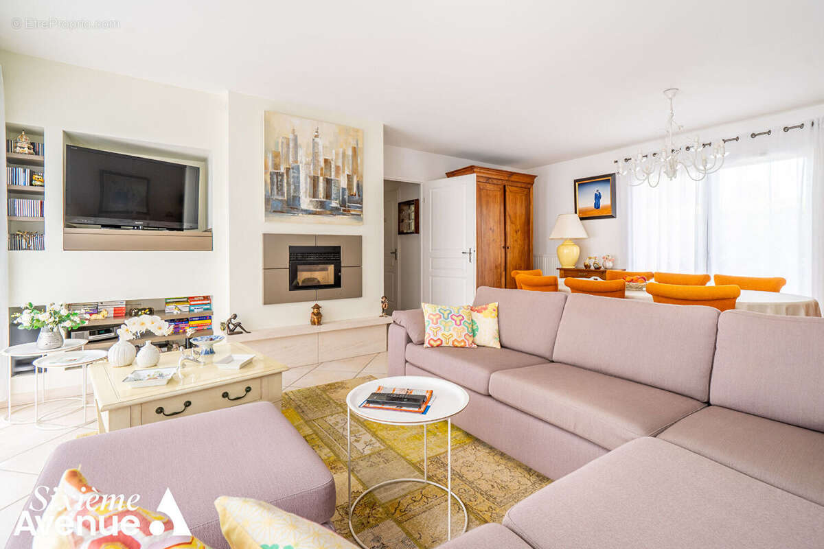 Maison Prémium - 3 pièces de 90m² avec grand jardin, piscine et garage - photo 2