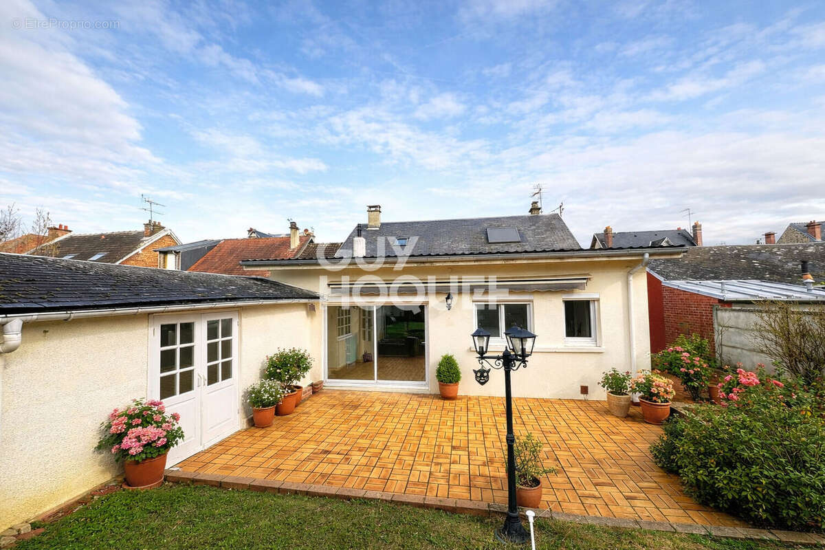 Maison 113 m² à Soissons  - photo 2